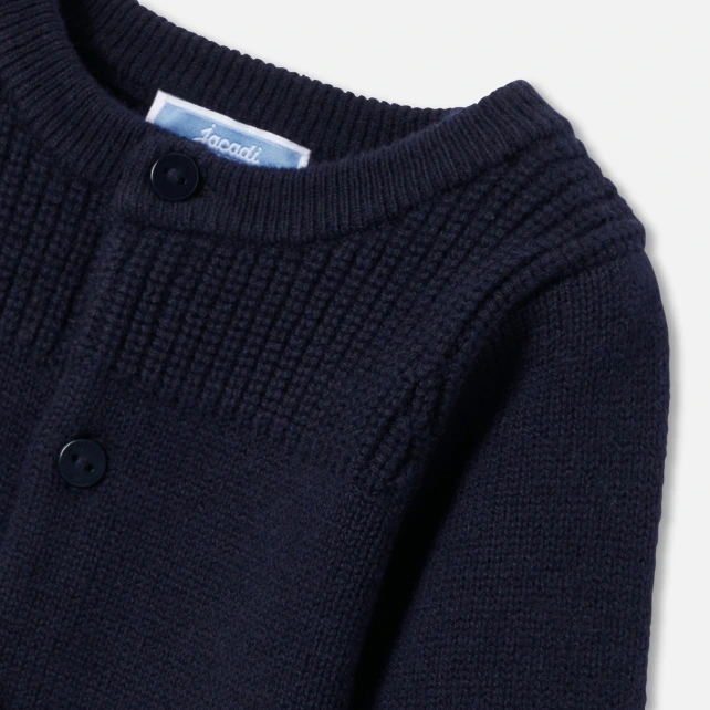 經典款開襟毛衣