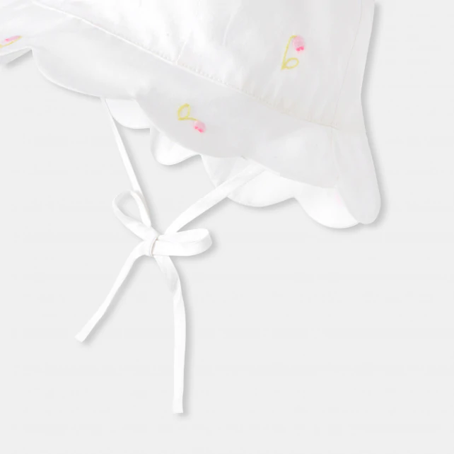 嬰兒繡花遮陽帽