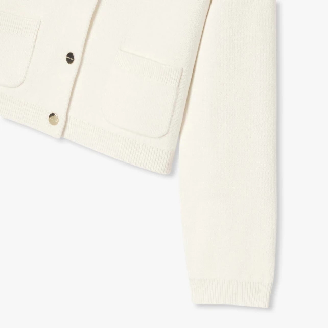 典雅貼袋開襟毛衣